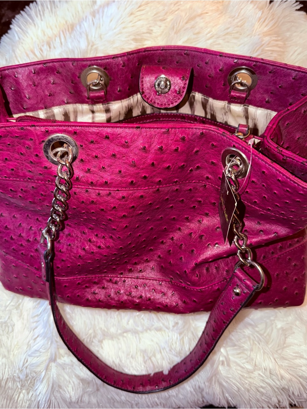 Kelly & Katie Fuchsia Ostrich Embossed Chain Strap Tote Y2K Barbiecore Purse